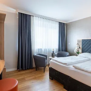 3* Hotel Rieker Hauptbahnhof