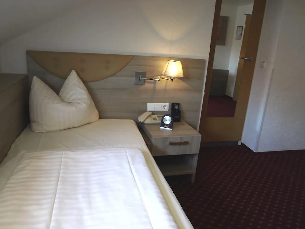 ***  Airport Hotel Filder Post Stuttgart Almanya